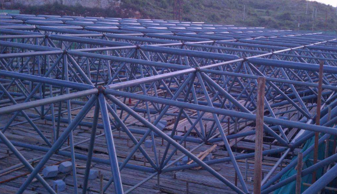 琼海概述网架加工公司对网架保温隔热的办法